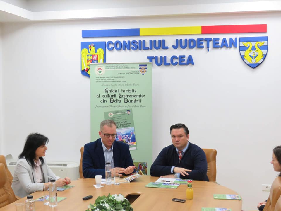 The book ”Tourist Guide of Danube Delta gastronomic culture” was launched at Tulcea County Council conference
